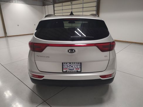 Used 2018 Kia Sportage EX w/ EX Premium Package AWD/4WD image 12