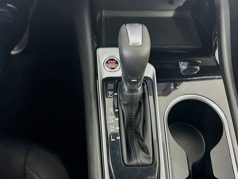 Used 2024 Nissan Altima 2.5 SV image 23