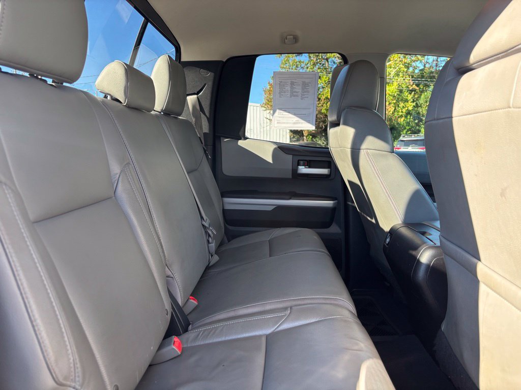 Used 2015 Toyota Tundra Limited w/ Limited Premium Package AWD/4WD image 28