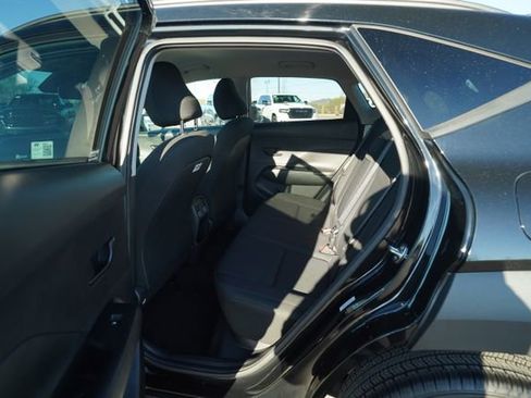 Used 2024 Hyundai Kona SEL image 15