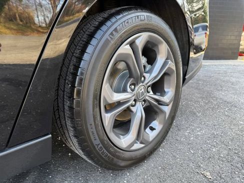 Used 2024 Honda Accord EX image 38
