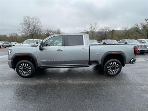 New 2026 GMC Sierra 2500 Denali Ultimate w/ LPO, Black Badging Package image 2