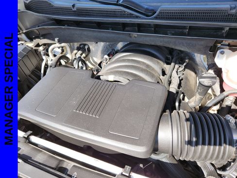 Used 2024 Chevrolet Silverado 1500 LT Trail Boss w/ Convenience Package II AWD/4WD image 10