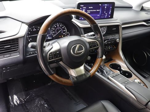 Used 2022 Lexus RX 350L Premium image 6