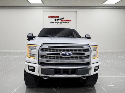 Used 2017 Ford F150 Platinum w/ Equipment Group 701A Luxury AWD/4WD image 2