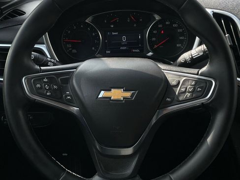 Used 2024 Chevrolet Equinox LT image 13