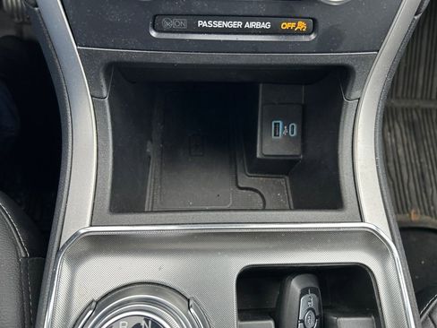 Used 2022 Ford Edge SEL w/ Convenience Package image 27