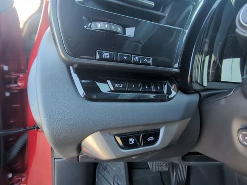 Used 2025 Toyota RAV4 XSE w/ Weather Package image 16