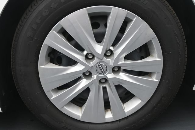 Certified 2025 Nissan Sentra S FWD image 9