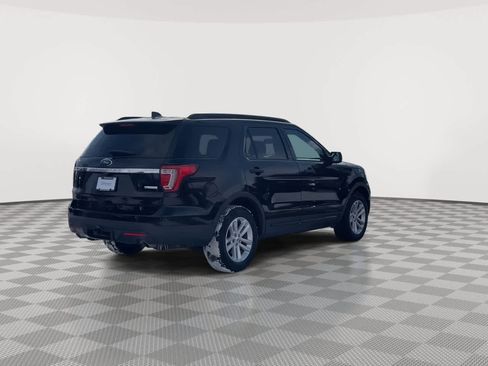 Used 2016 Ford Explorer Base image 9
