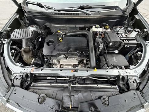 Certified 2023 Chevrolet Equinox Premier FWD image 30