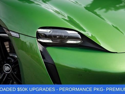 Used 2020 Porsche Taycan 4S image 7