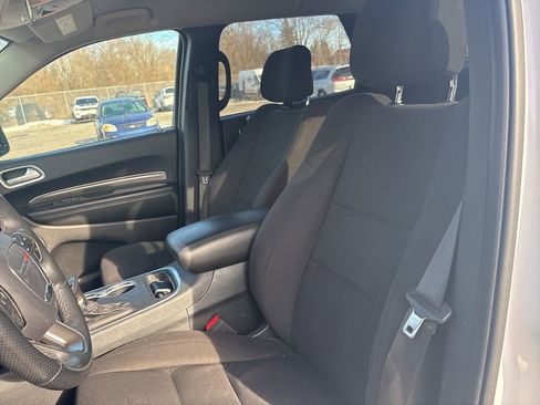 Used 2019 Dodge Durango SXT w/ 3rd Row Seating Group image 19