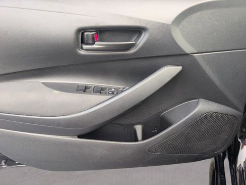 Used 2024 Toyota Corolla LE image 20
