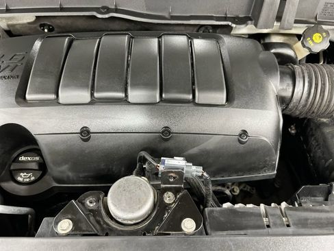 Used 2015 Chevrolet Traverse LT FWD image 20