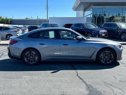 Used 2023 BMW i4 eDrive35 w/ Premium Package RWD image 6