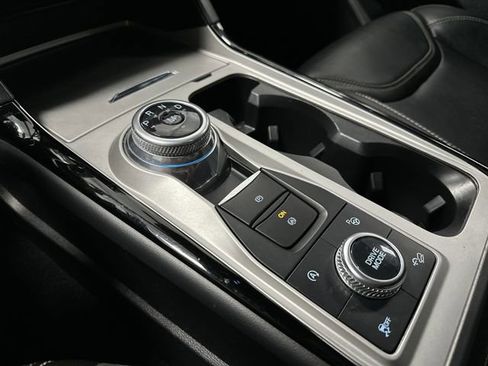 Used 2021 Ford Explorer ST image 25