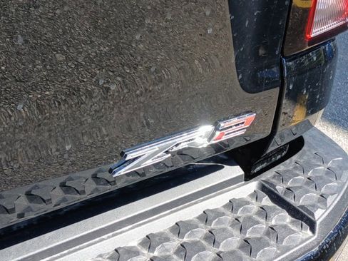 New 2026 Chevrolet Colorado ZR2 w/ Technology Package AWD/4WD image 25