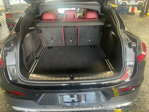 Used 2020 BMW X4 xDrive30i AWD/4WD image 16