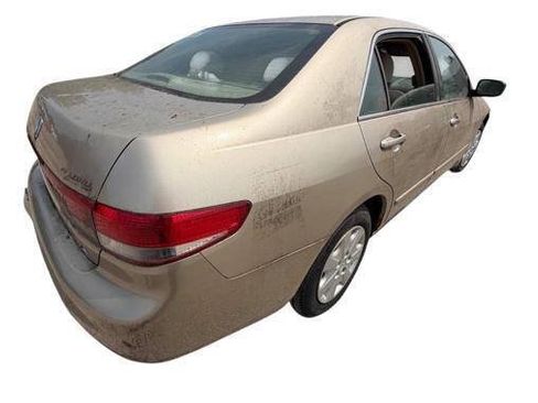 Used 2004 Honda Accord LX image 5