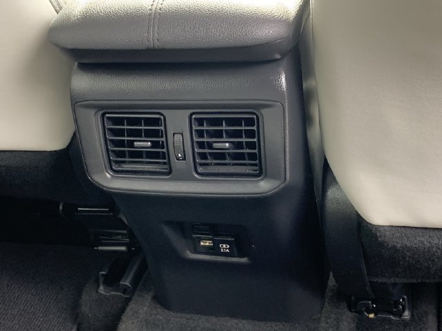 Used 2021 Toyota RAV4 Limited w/ Limited Grade Weather Package AWD/4WD image 35