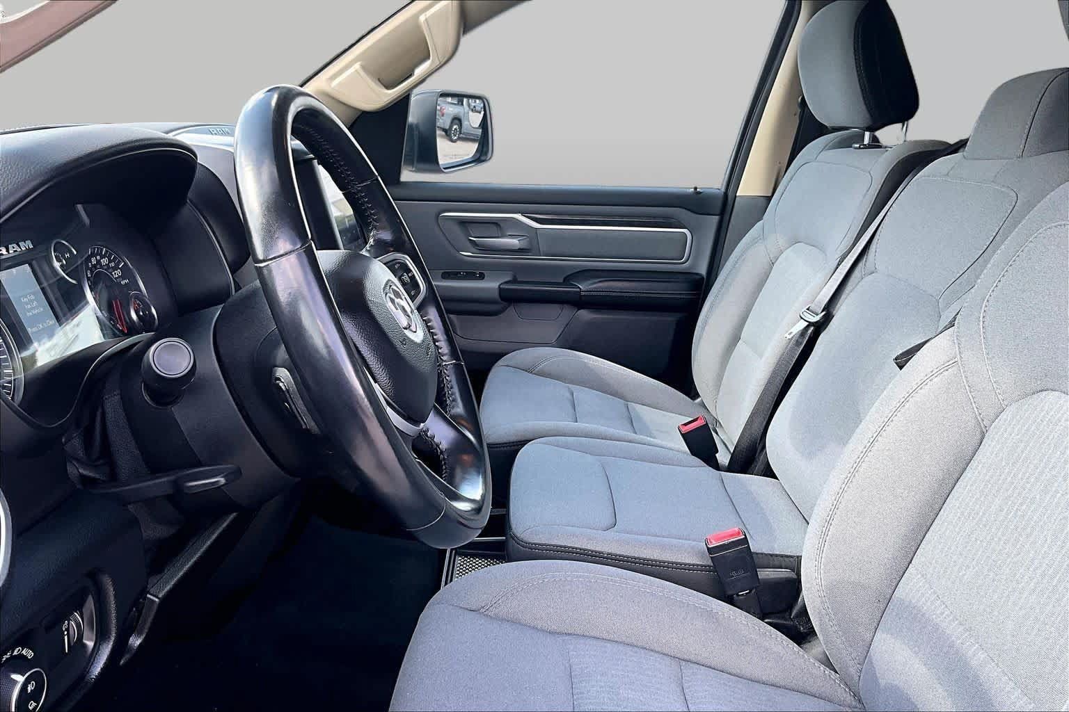 Used 2020 RAM 1500 Big Horn RWD image 7