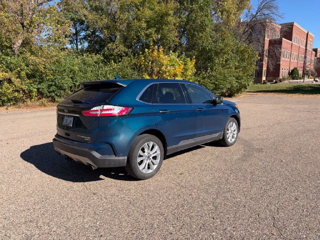 Used 2020 Ford Edge Titanium w/ Equipment Group 301A AWD/4WD image 23