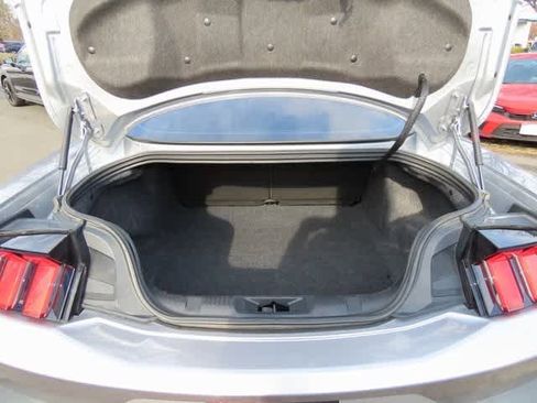 Used 2024 Ford Mustang Coupe image 10