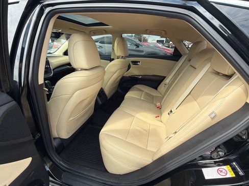 Used 2017 Toyota Avalon XLE Premium w/ All Weather Liner Package FWD image 23