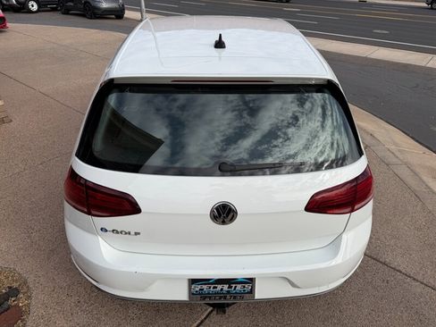 Used 2017 Volkswagen e-Golf SE w/ DC Fast Charging Package image 20