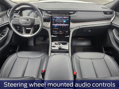 Used 2025 Jeep Grand Cherokee L Limited w/ Trailer Tow Package image 11