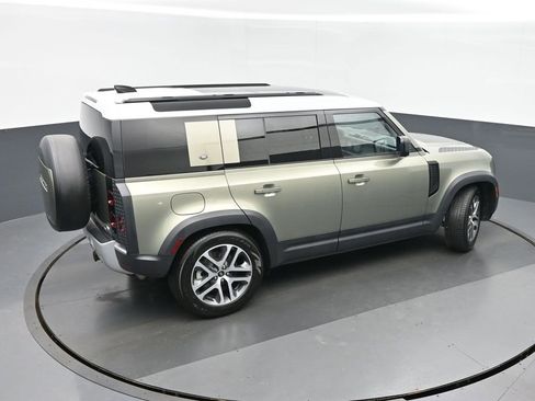 Used 2020 Land Rover Defender 110 HSE image 35