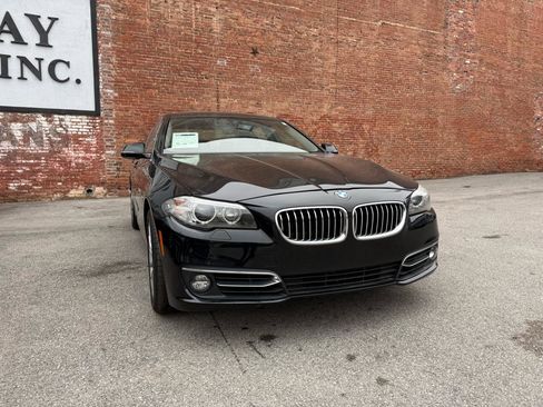 Used 2016 BMW 528i xDrive Sedan image 2