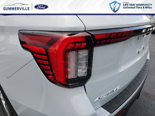 New 2026 Ford Explorer Active RWD image 37