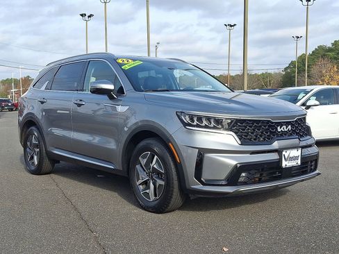 Used 2022 Kia Sorento EX image 7