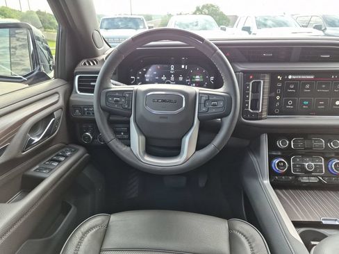 Certified 2024 GMC Yukon Denali w/ Advanced Technology Package AWD/4WD image 35