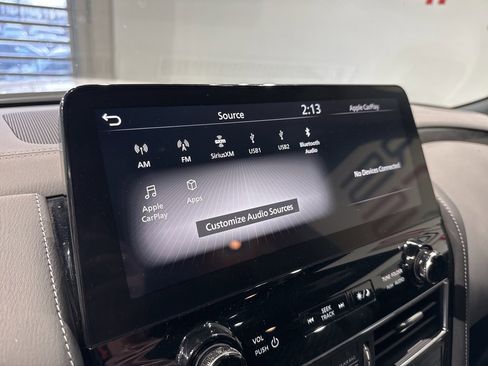 Used 2023 INFINITI QX80 Premium Select image 22