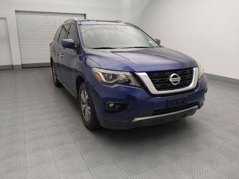 Used 2020 Nissan Pathfinder SV AWD/4WD image 14