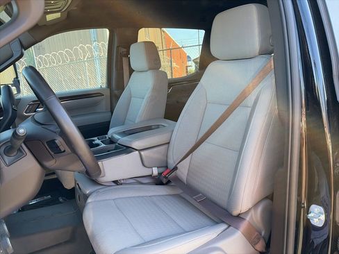 Used 2024 Chevrolet Silverado 1500 LT Trail Boss w/ Protection Package image 12