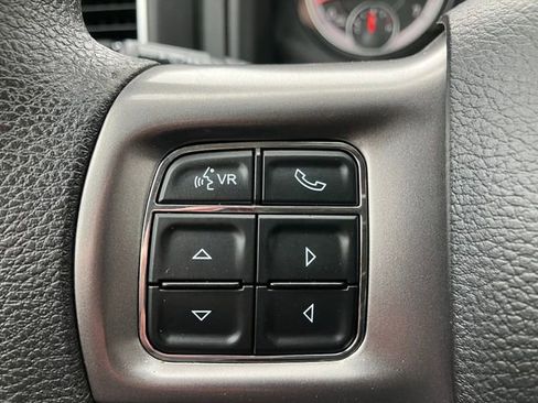 Used 2022 RAM 1500 Classic SLT w/ Protection Group image 4