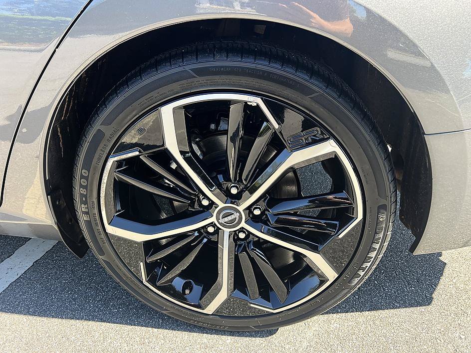 Certified 2024 Nissan Altima 2.5 SR FWD image 10