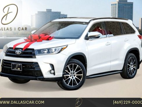 Used 2017 Toyota Highlander SE image 1