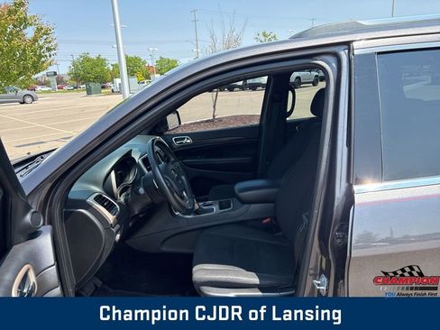Used 2016 Jeep Grand Cherokee Laredo w/ Quick Order Package 23E image 20