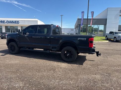 Used 2024 Ford F250 XLT w/ Black Appearance Package AWD/4WD image 10