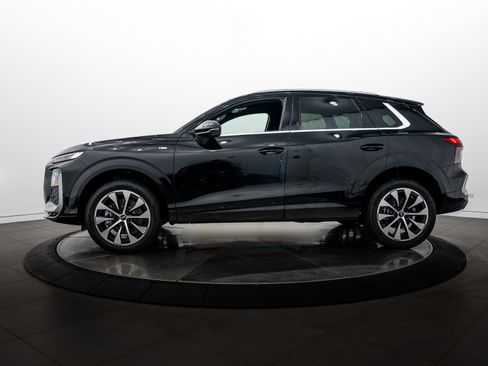 New 2026 Audi Q3 quattro 2.0T AWD/4WD image 6