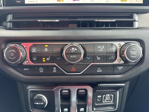 New 2026 Jeep Wrangler Sport AWD/4WD image 7