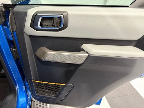 Used 2022 Ford Bronco Badlands image 25