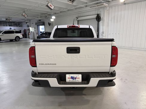 Used 2021 Chevrolet Colorado W/T w/ Custom Special Edition image 4