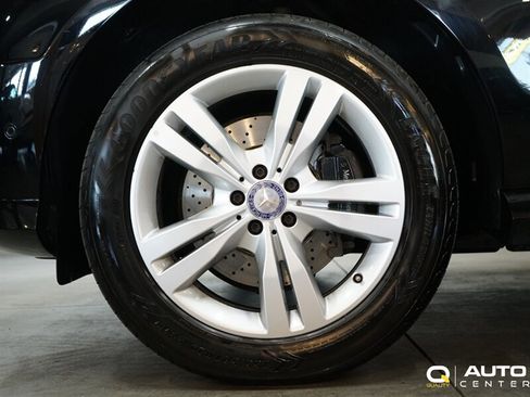 Used 2013 Mercedes-Benz ML 350 BlueTEC 4MATIC image 7