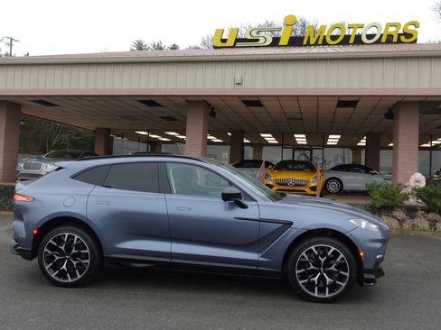 Used 2024 Aston Martin DBX 707 image 26